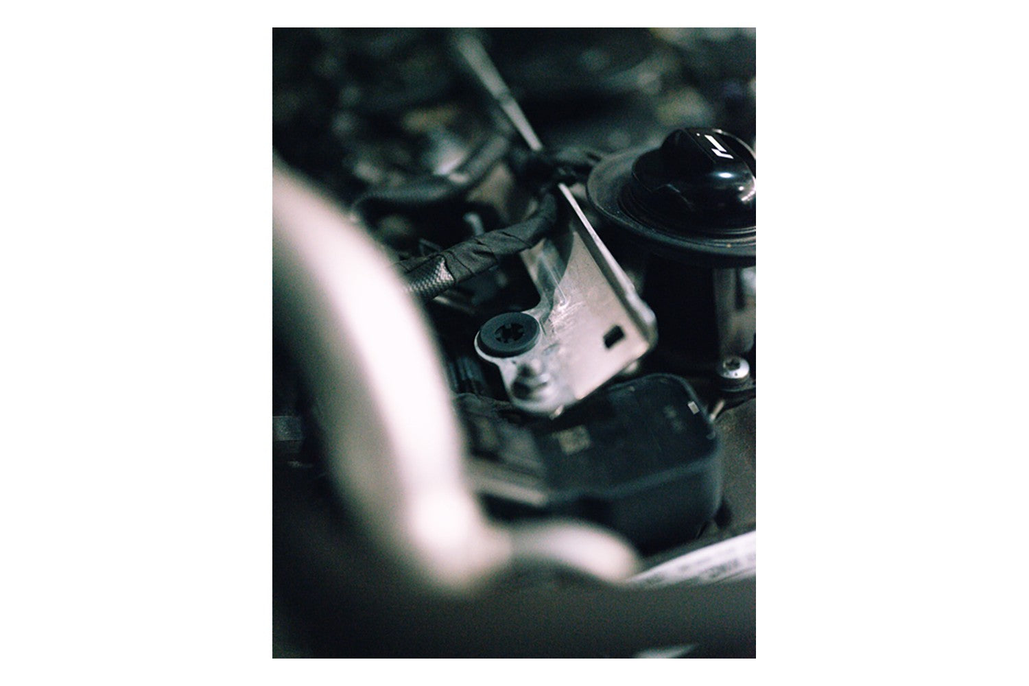RacingLine Engine Cover Grommet Upgrade/ EA855 / 2.5 TFSI / DAZA, DAZC, DNWA, DXHA [VWR190007]