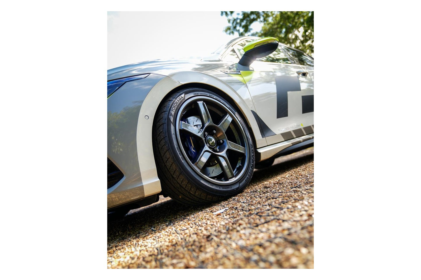 RacingLine R-06 18″ x 8.5″ Alloy Wheel ET44 / Single Wheel