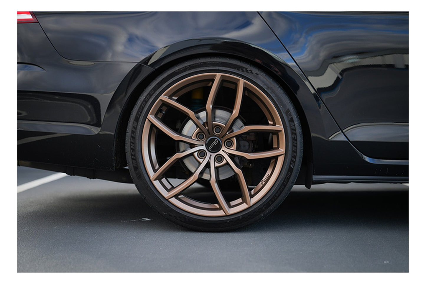 RacingLine R360 19″ x 8.5″ Wheel / ET44 / Set of 4 Wheels [VWR600360]