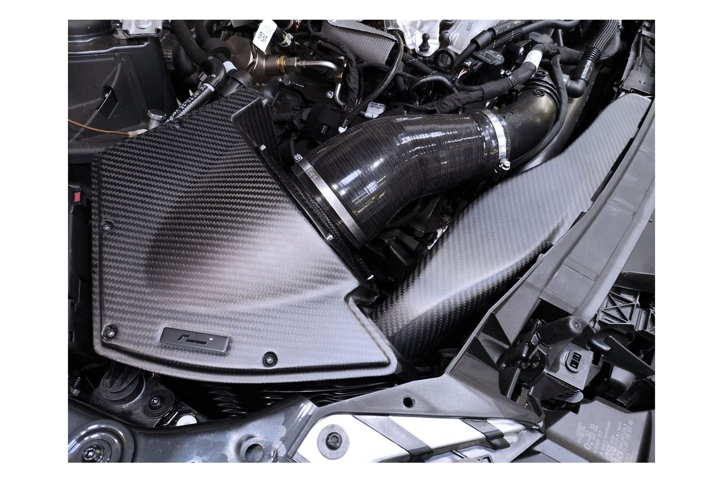 RacingLine Carbon Intake System S4/S5 (B9) [VWR1241S4]