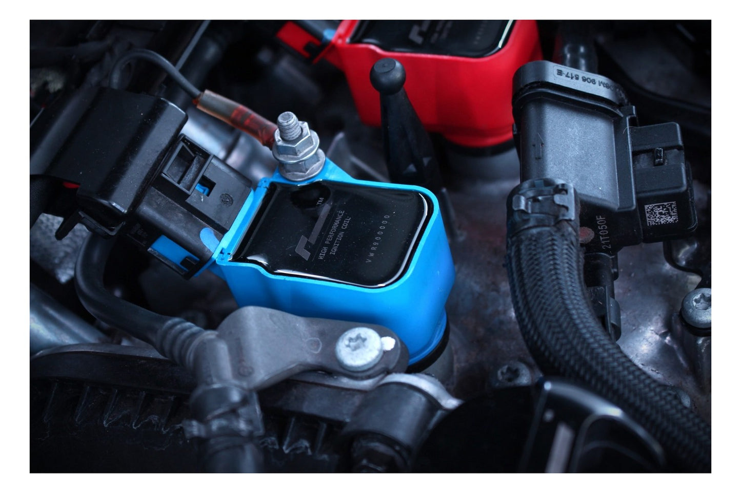 RacingLine Higher-Output Ignition Coil / MQB EVO / MQB 2.0TSI, 1.8TSI, 2.5TFSI [VWR900000]