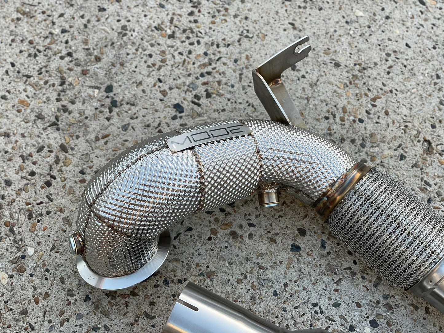 MODE Design Decatted 3.5" Downpipe V2 MQB AWD VW Golf MK8 R Audi S3 8Y 2.0T EA888