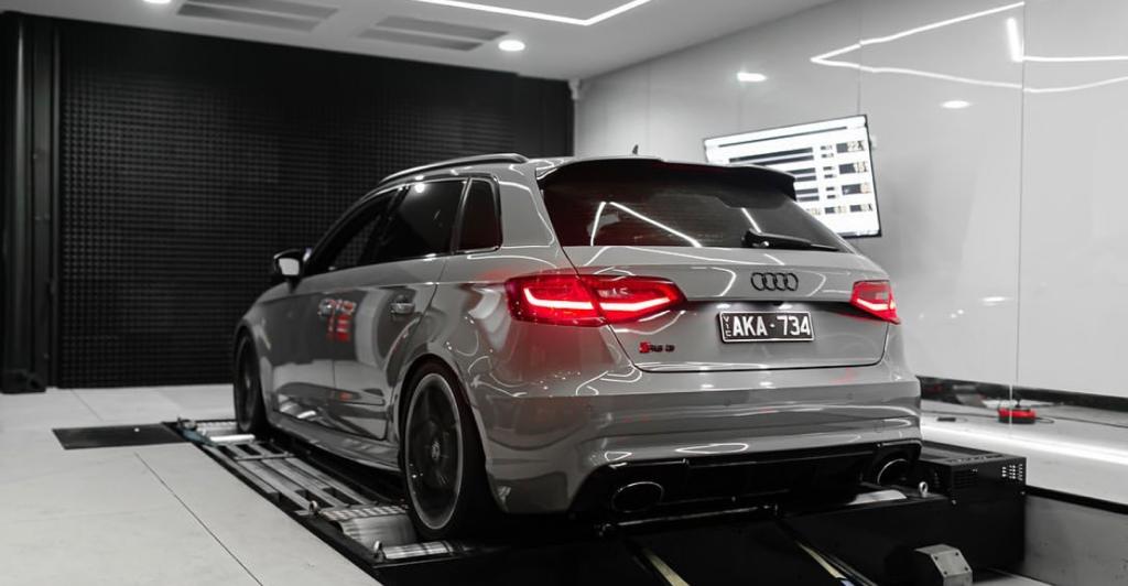 MODE Design Decatted Downpipe Audi RS3 8V PFL