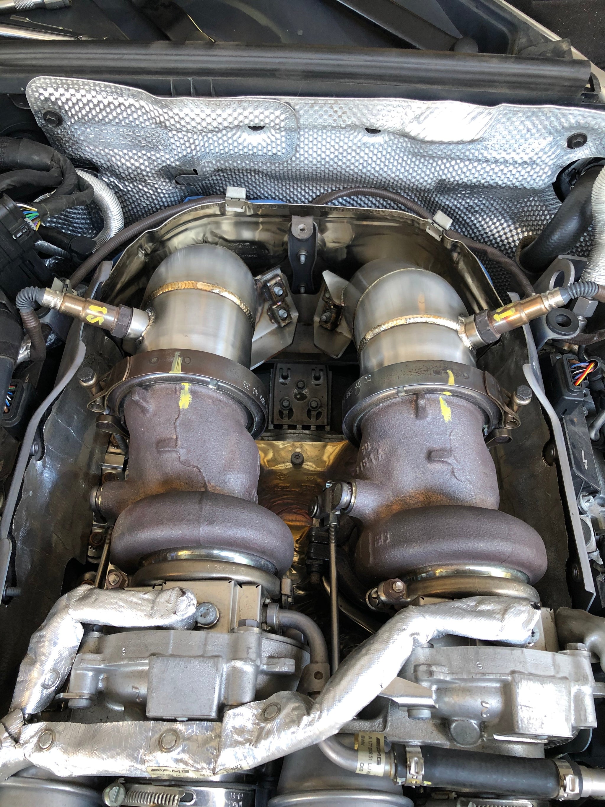 MODE Design 200cpsi Catted Downpipes Aston Martin Vantage V8 4.0 Twin-Turbo M177