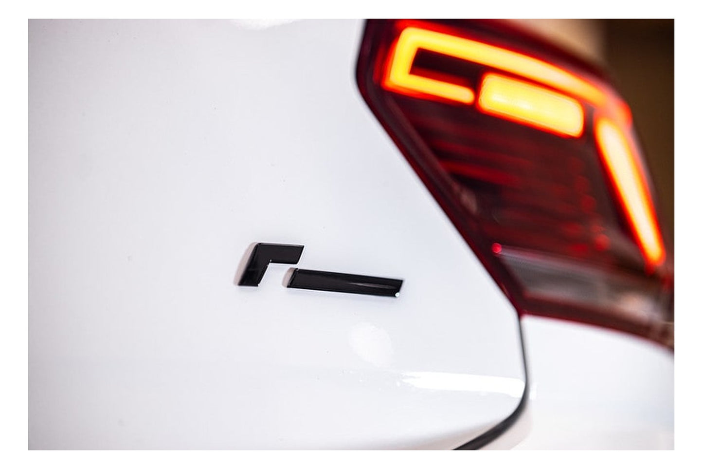 racingline car badge